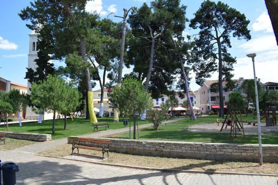 Apartment Matea Novigrad Istria Exterior foto